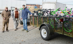 bruce-wayne-and-mike-to-charles-city