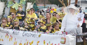 Sunshine Nursery stirred up quite a buzz with their holiday float as they finished tied for second place.